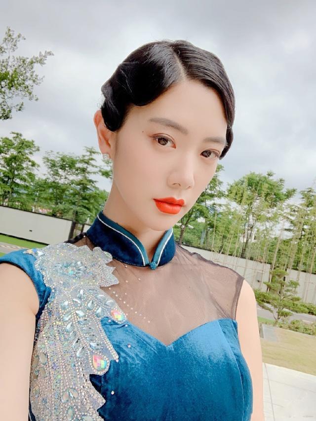漫画卡片